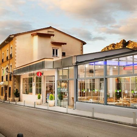 Hotel Parras อาร์เนดิญโญ ภายนอก รูปภาพ