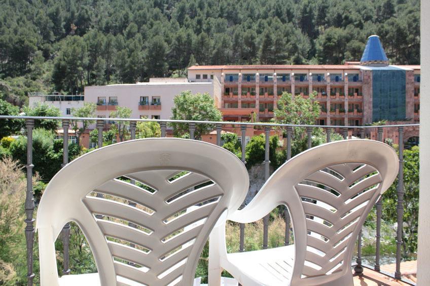 Hotel Parras อาร์เนดิญโญ ภายนอก รูปภาพ
