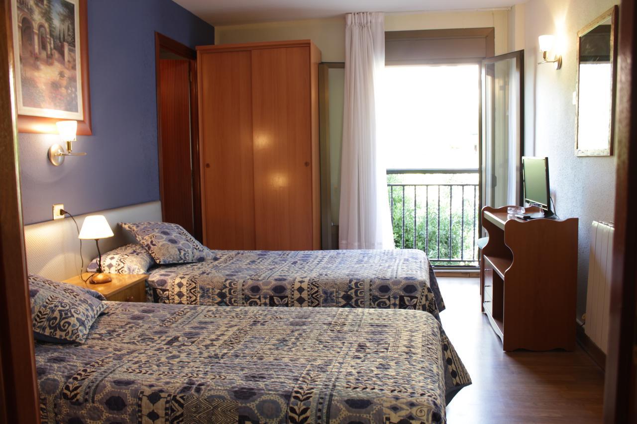 Hotel Parras อาร์เนดิญโญ ภายนอก รูปภาพ
