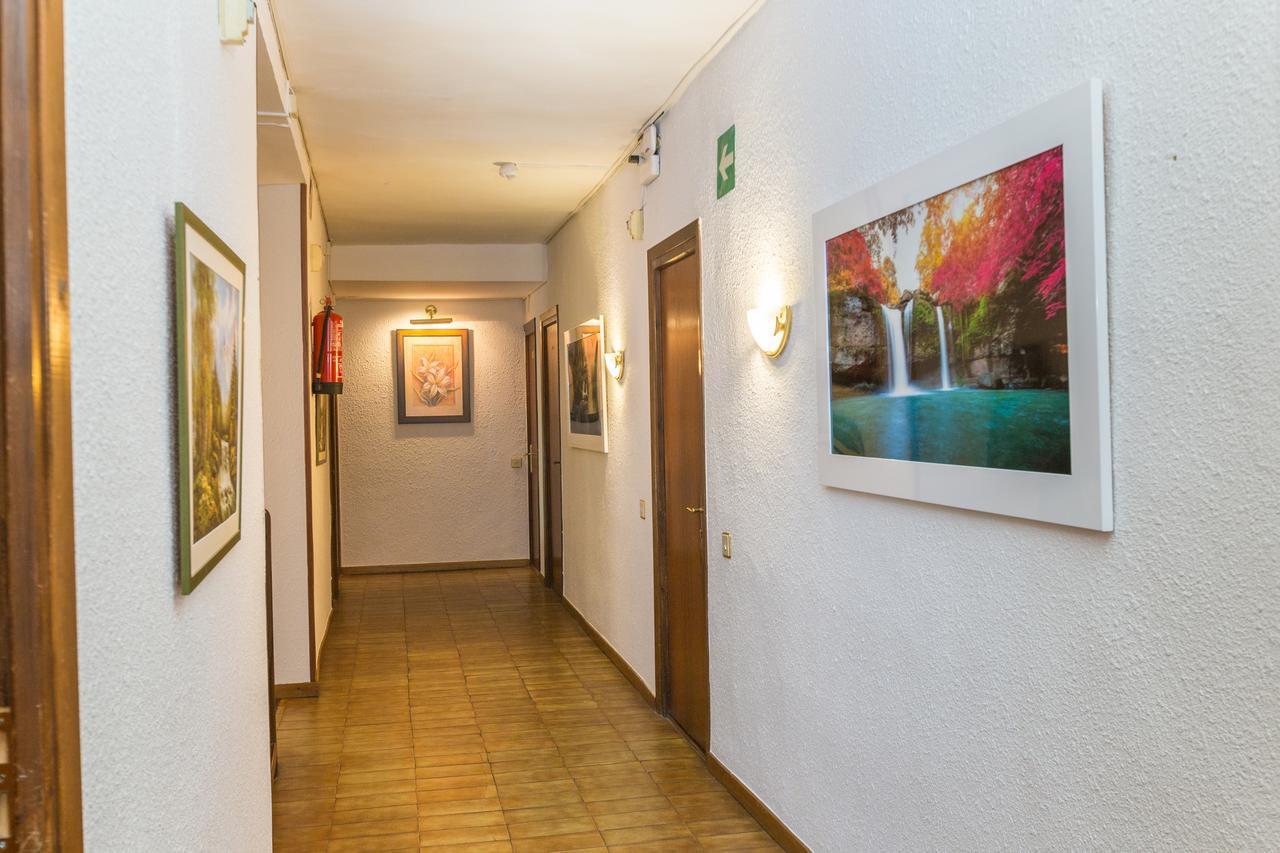 Hotel Parras อาร์เนดิญโญ ภายนอก รูปภาพ
